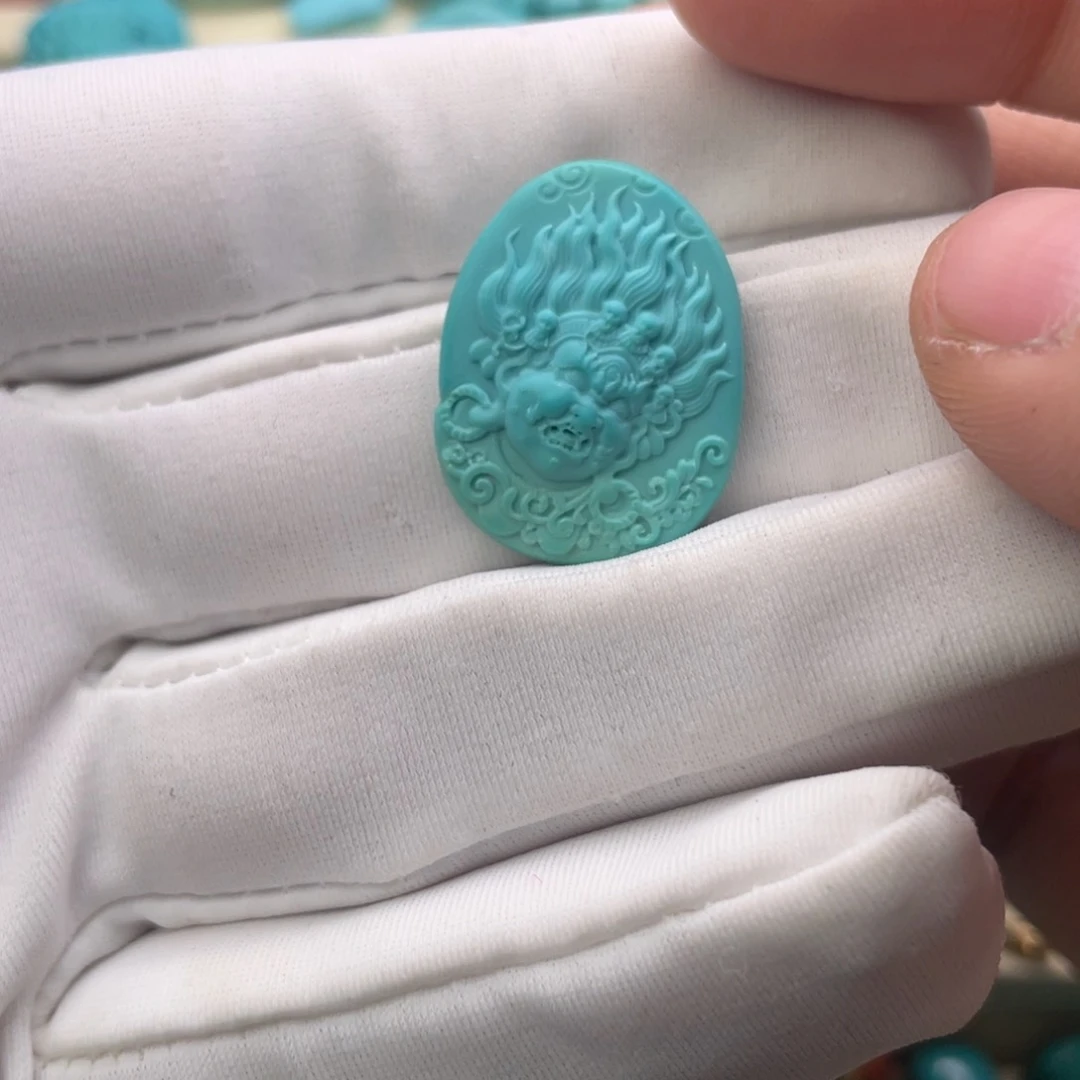 绿松石吊坠未镶嵌