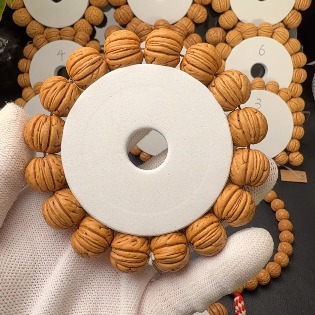 手串桃核盘锦野生大肌肉