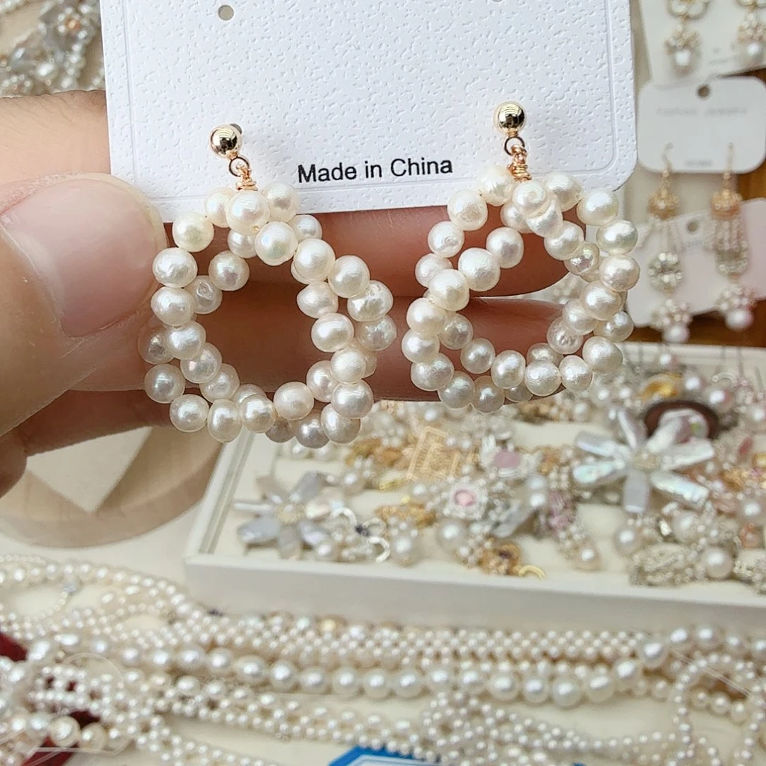 颈饰未镶嵌淡水珍珠