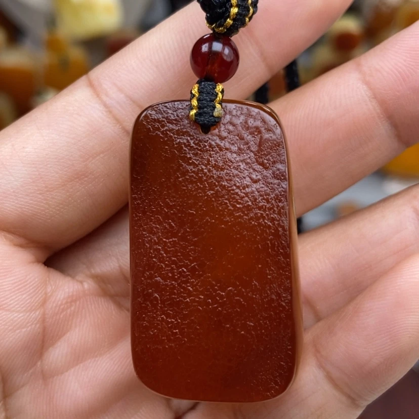 【闪购商品】琥珀颈饰未镶嵌