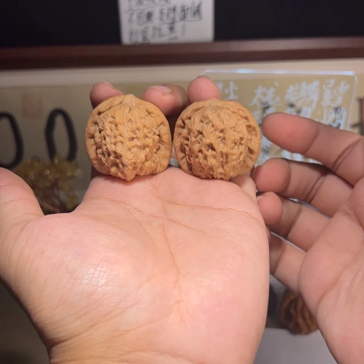 文玩核桃把件38全品高尔夫