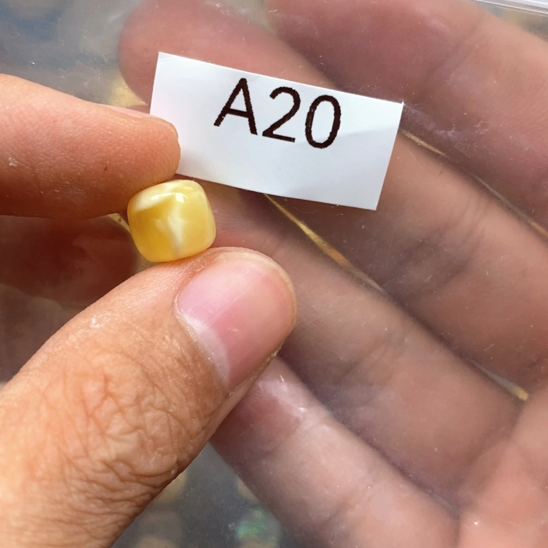 未镶嵌琥珀裸石铁***鹅直达