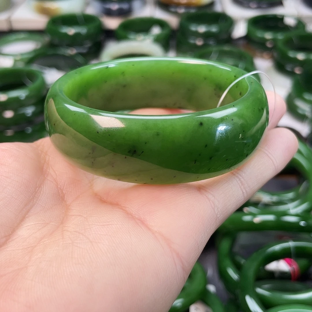 和田玉（碧玉）手镯未镶嵌