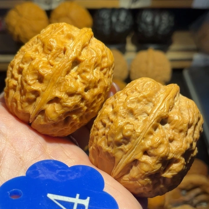 铁金刚核桃尺寸40