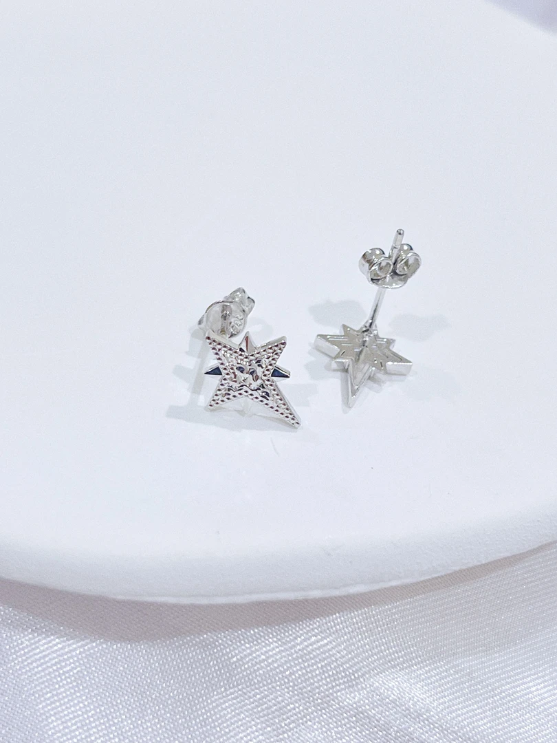 尚晶品珠宝铂金实心仿钻碎冰星芒耳钉小众设计精致时尚耳饰PT950
