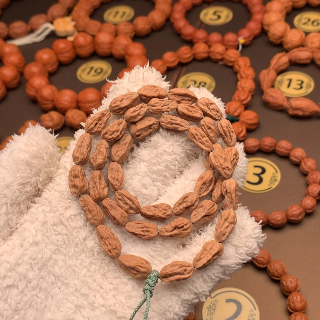 文玩核桃手串0.9尺寸