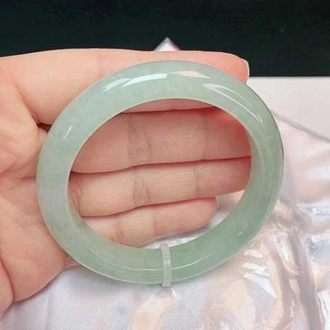 【闪购商品】翡翠手镯未镶嵌正圈55.9