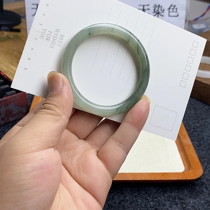 石英质玉未镶嵌手镯3021