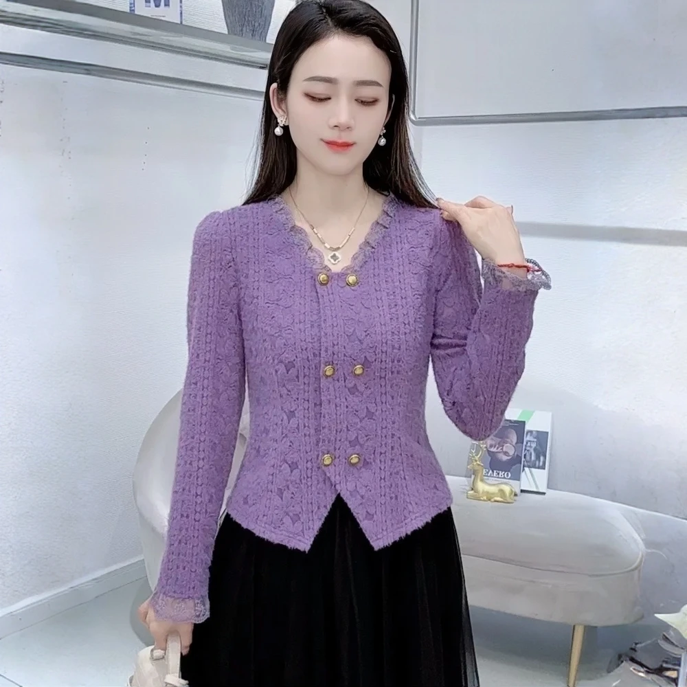 拉夏贝尔法式V领蕾丝衫女士春秋新款修身百搭打底衫减龄洋气上衣
