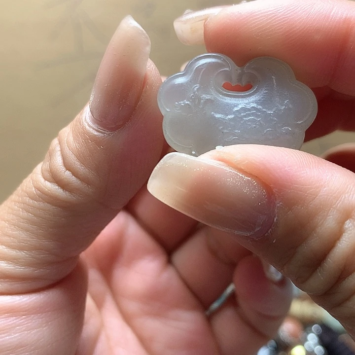 水晶水晶吊坠未镶嵌