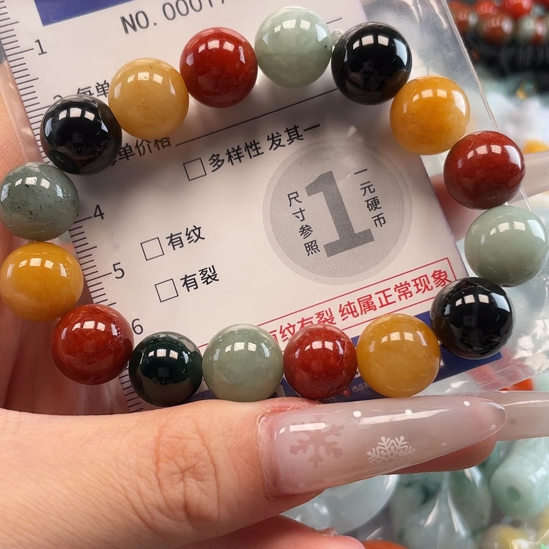 翡翠未镶嵌颈饰hhh