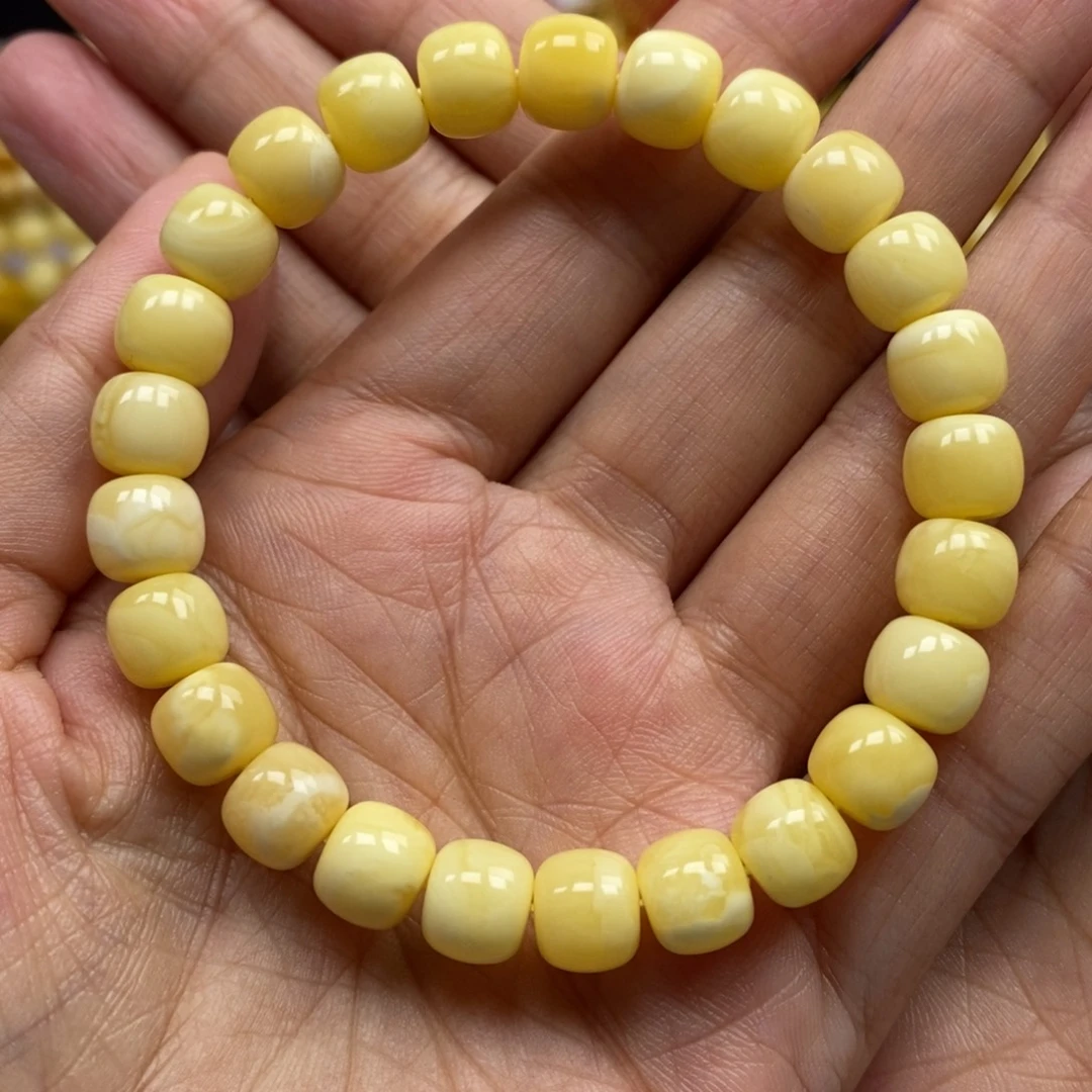 琥珀未镶嵌裸石9+