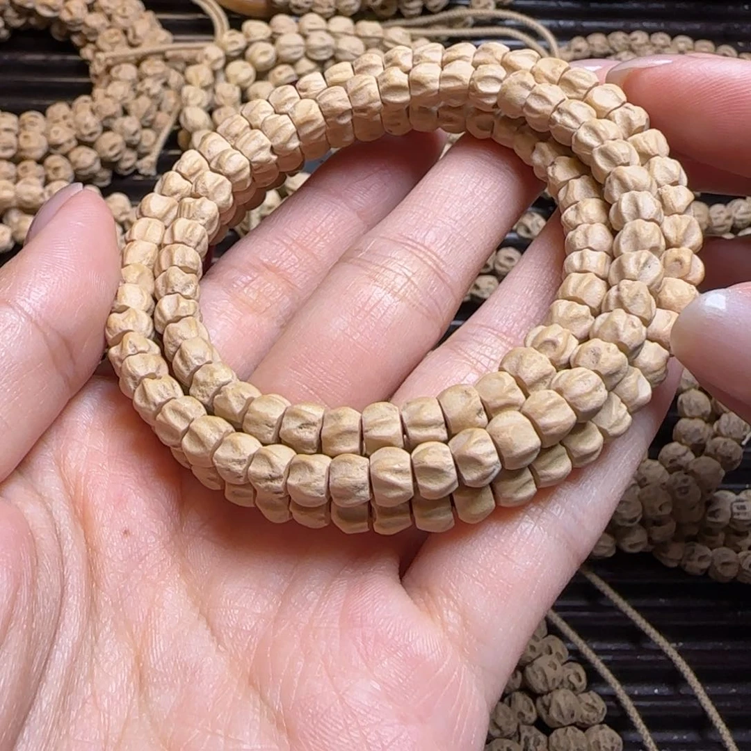 柏香籽/百香籽吊坠心*木