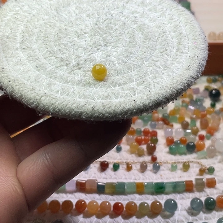 翡翠散珠未镶嵌定制翡翠卡7.2