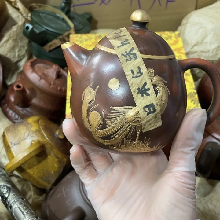 紫砂茶壶原矿泥料，手工制作一把，紫砂壶。