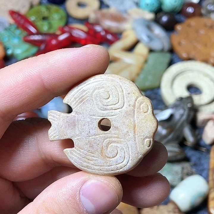 和田玉未镶嵌颈饰138