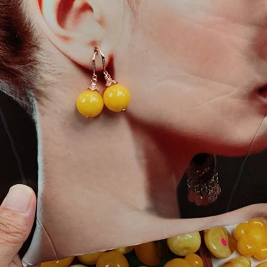 银S925镀金镶嵌蜜蜡耳饰