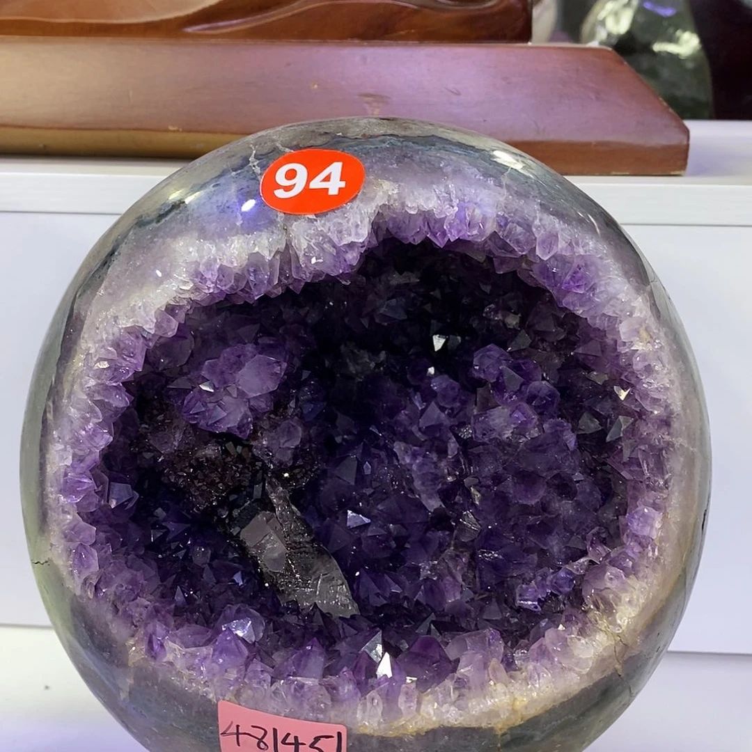 未镶嵌水晶大型摆件（非配饰）