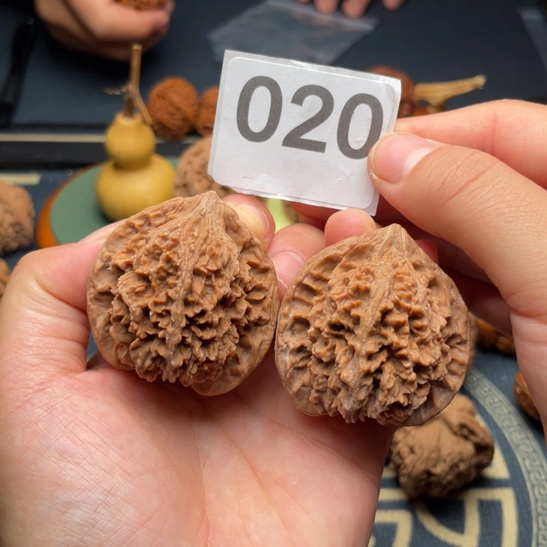 吊坠文玩核桃42全品满天星020号