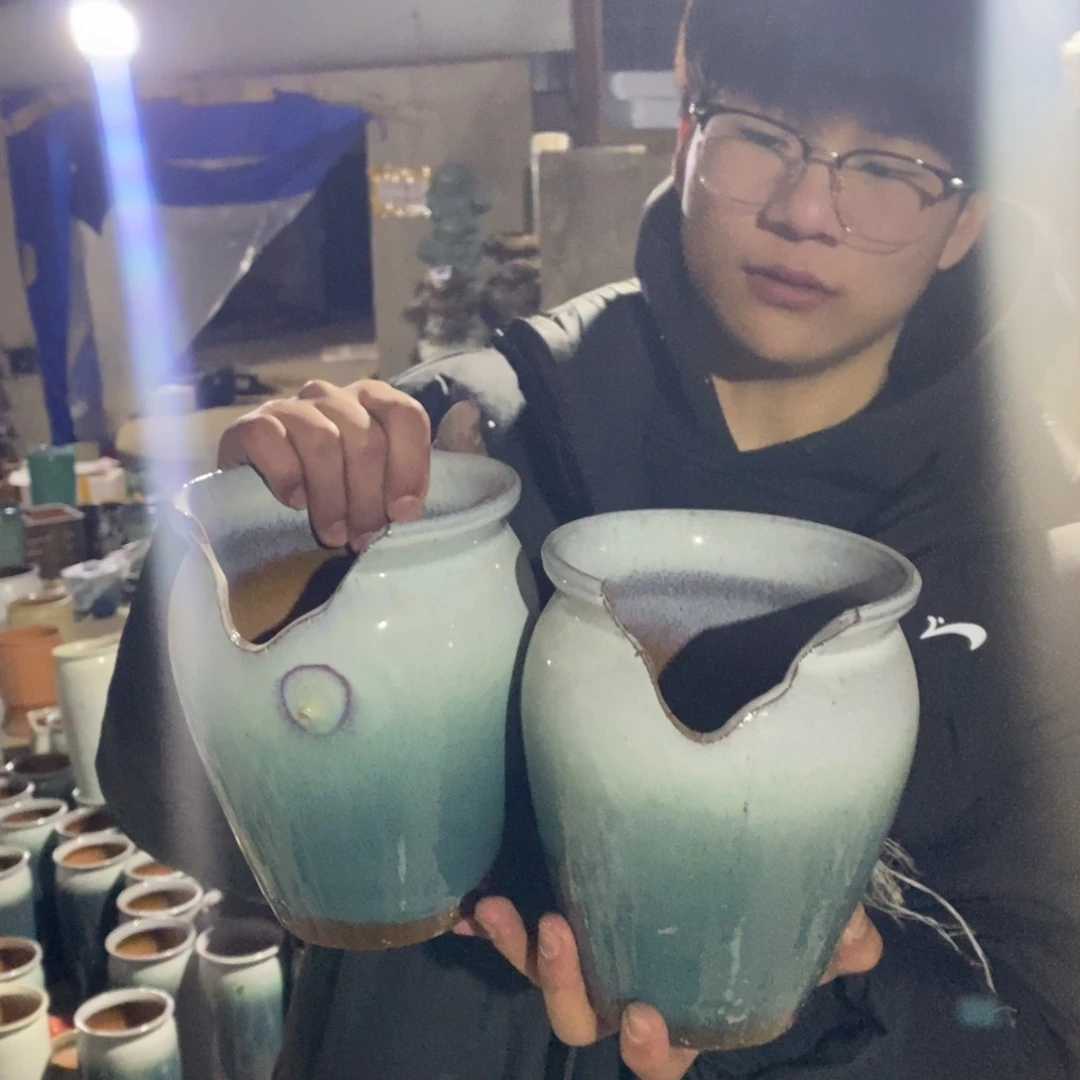 紫砂花盆瑕疵15/15f h h g f f g