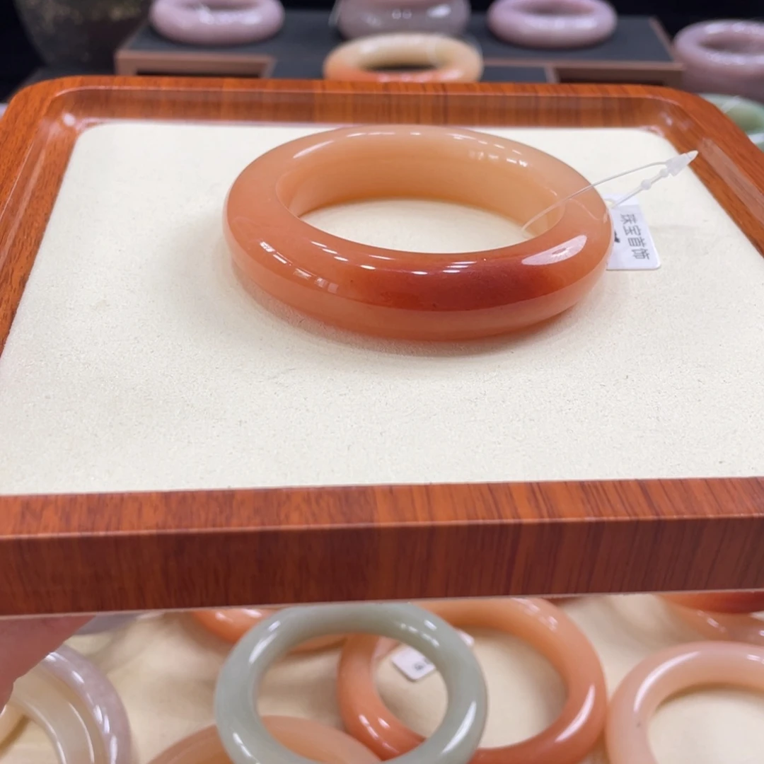 石英岩玉手串未镶嵌