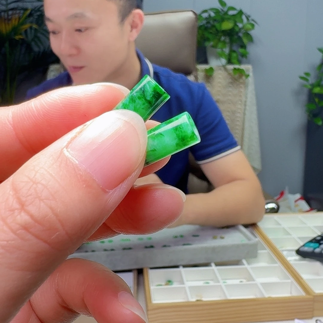 翡翠裸石多样性发货其一