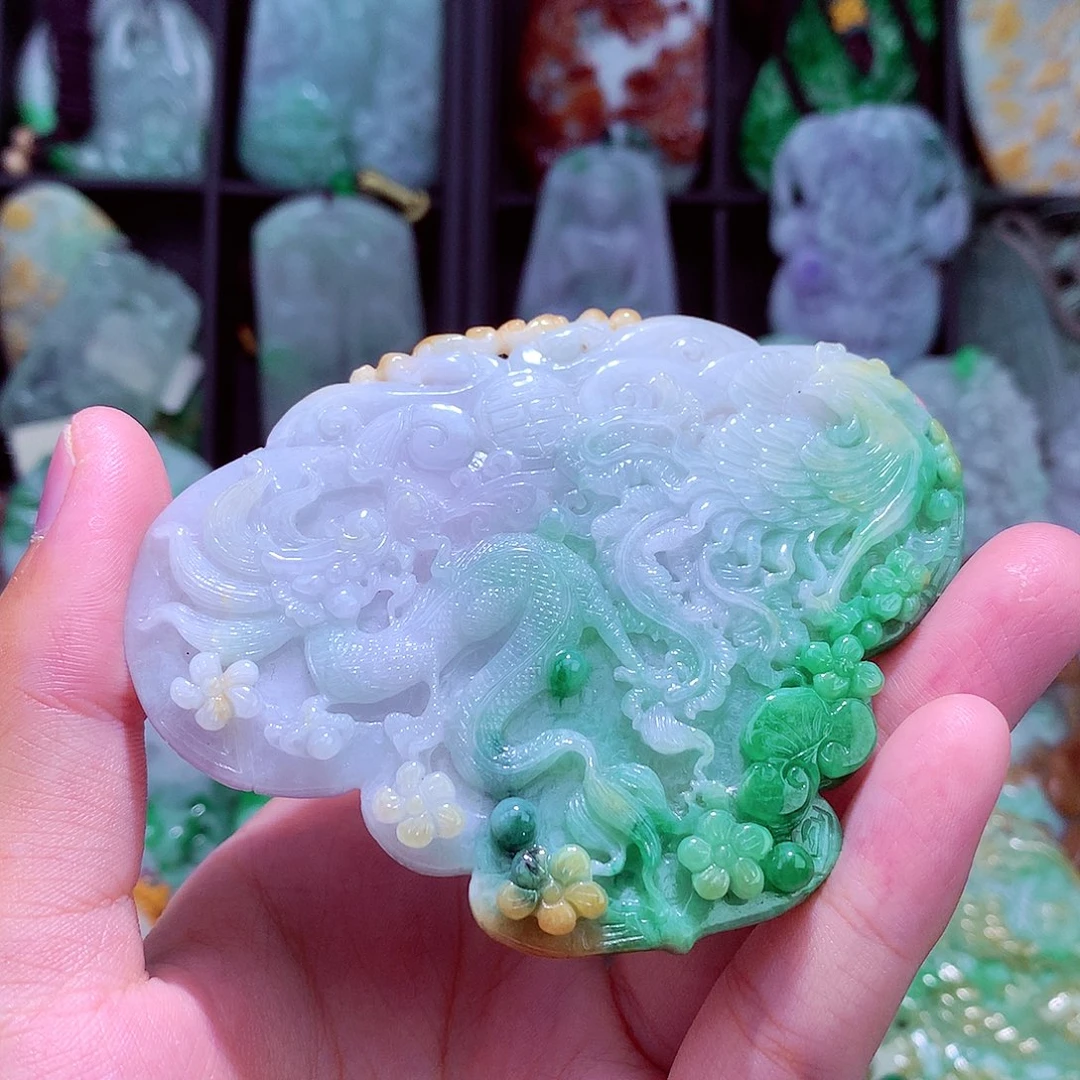 颈饰未镶嵌翡翠天然