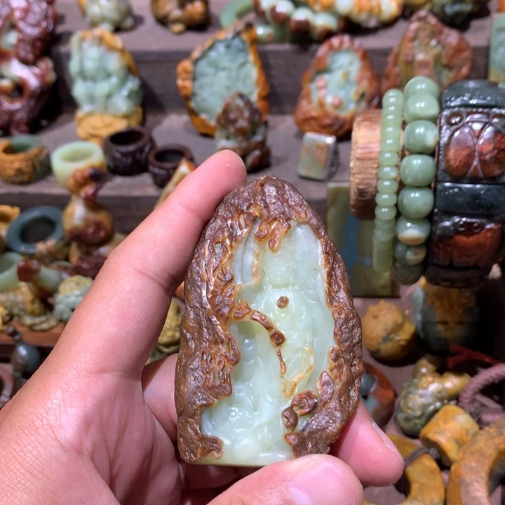 岫岩河磨玉（透闪石质玉）未镶嵌挂件