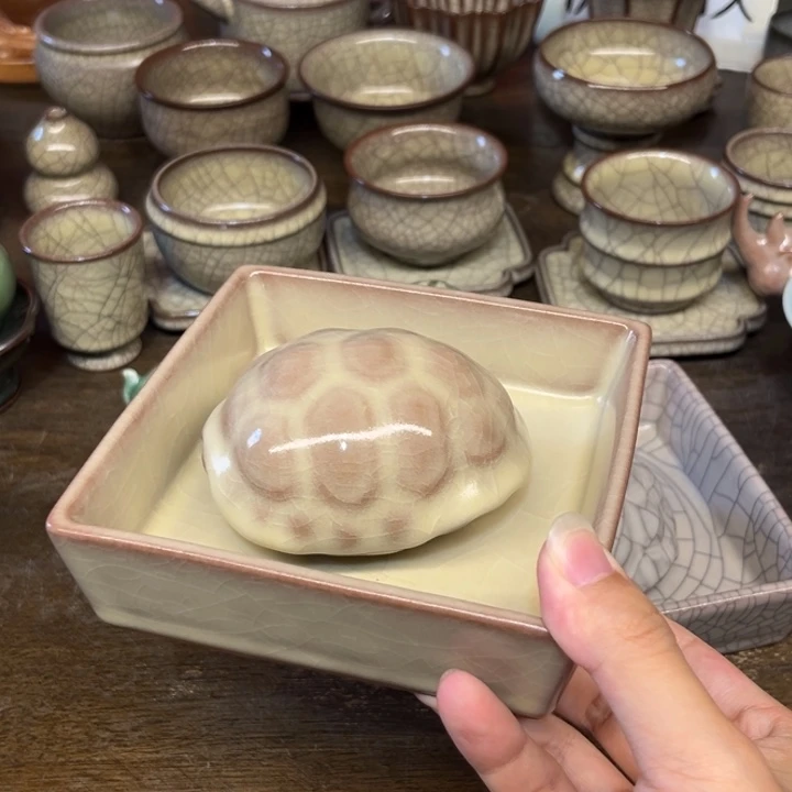 青瓷微瑕浮力特价