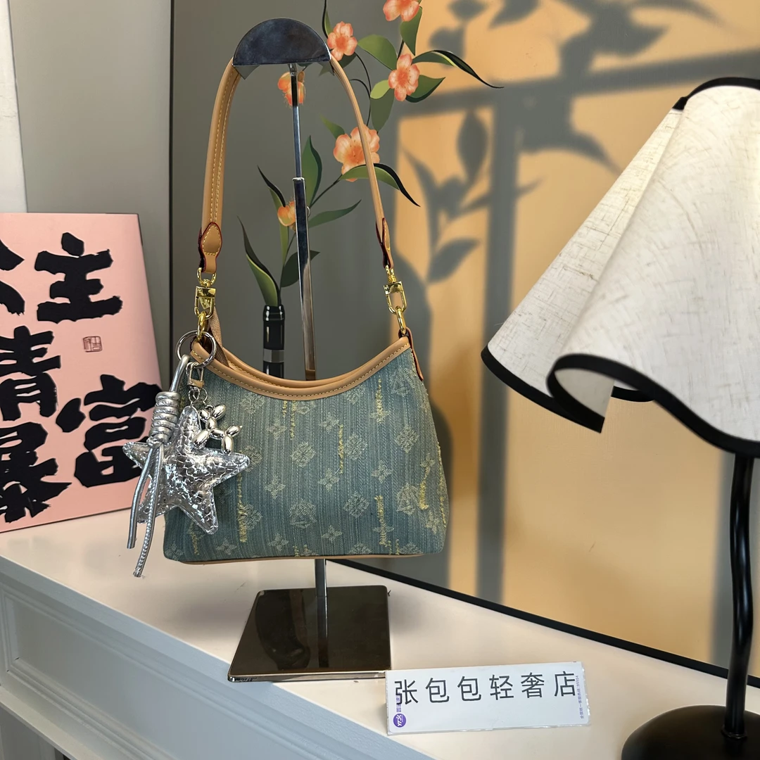 张包包新款丹宁水洗牛仔面料单肩包轻奢时尚小众腋下百搭斜挎肩包