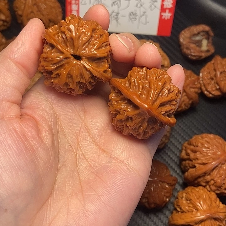 木质类37灯笼。