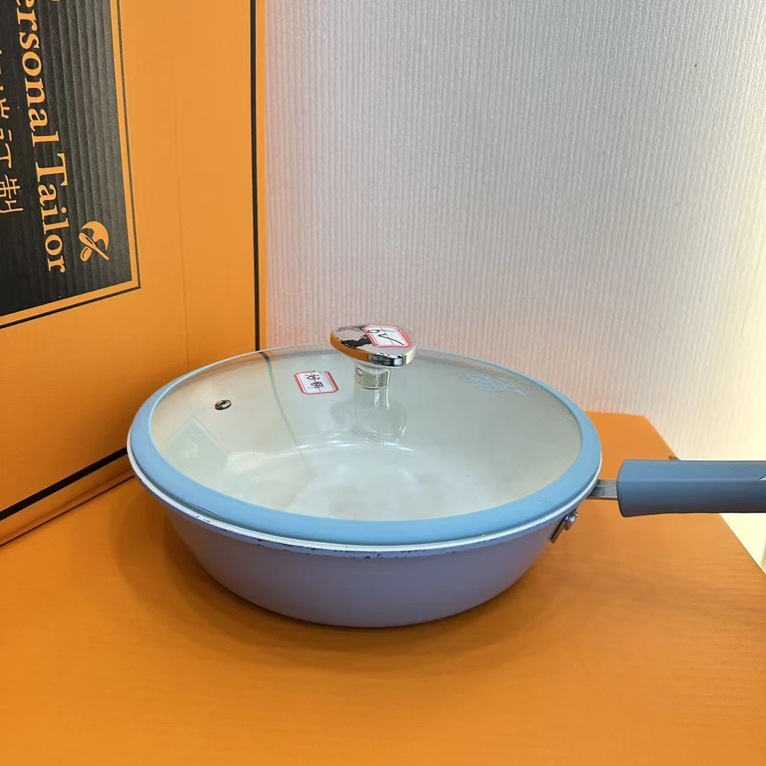 电磁炉通用燃气灶炒锅  F12