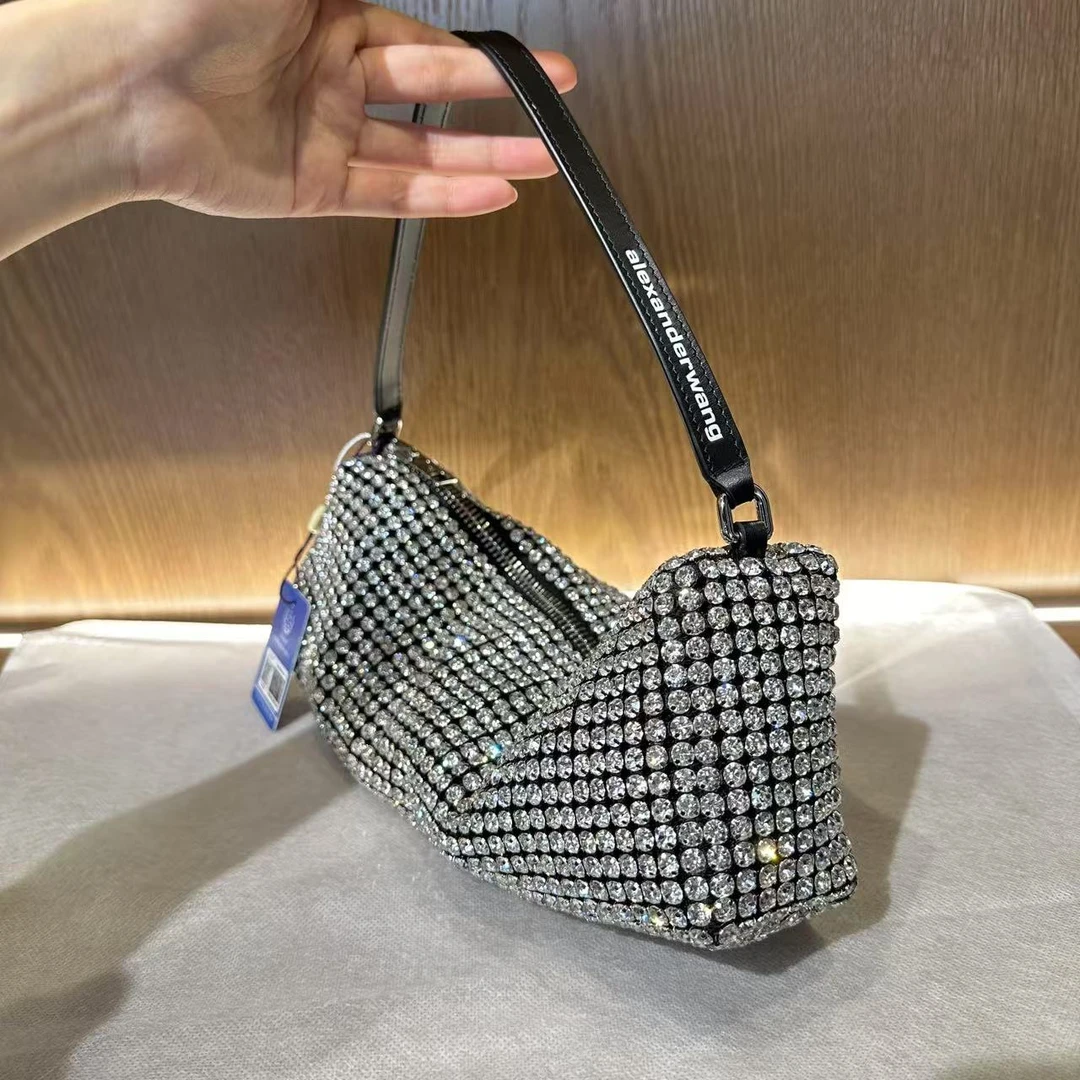 99新  亚历山大王 ALEXANDER WANG / 飞小雨Fisoy/ 饭盒钻包
