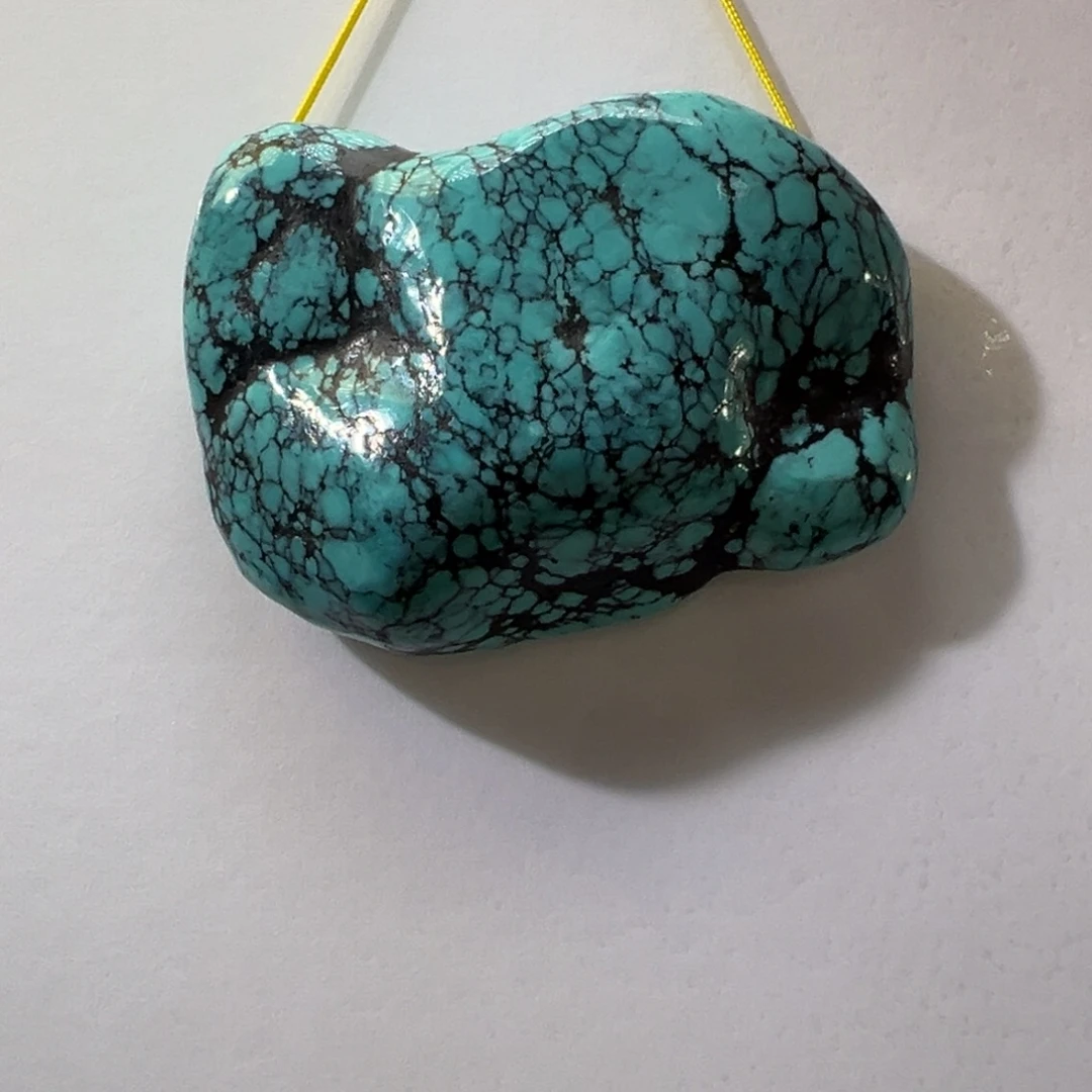 绿松石未镶嵌挂件