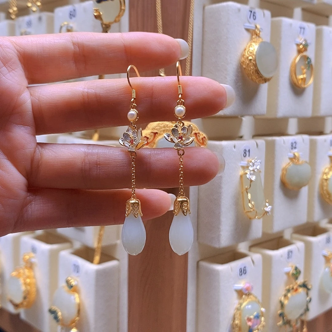 和田玉银S925镶嵌颈饰