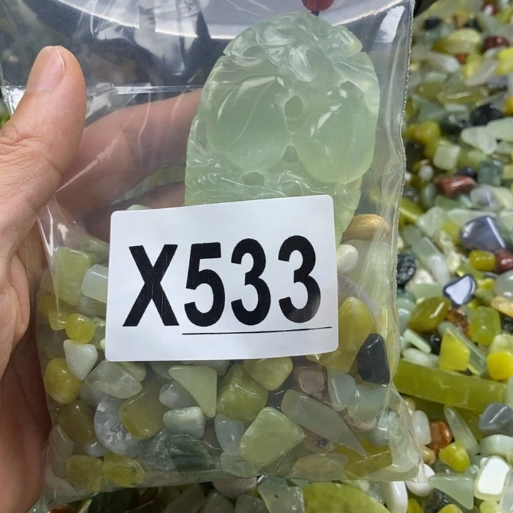 蛇纹石玉未镶嵌鱼缸石