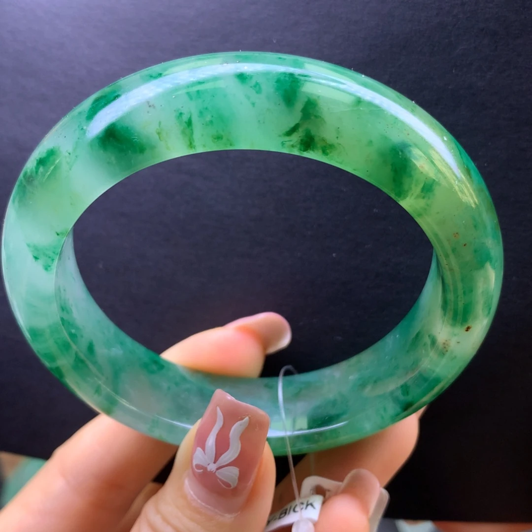 石英质玉未镶嵌手镯56 57