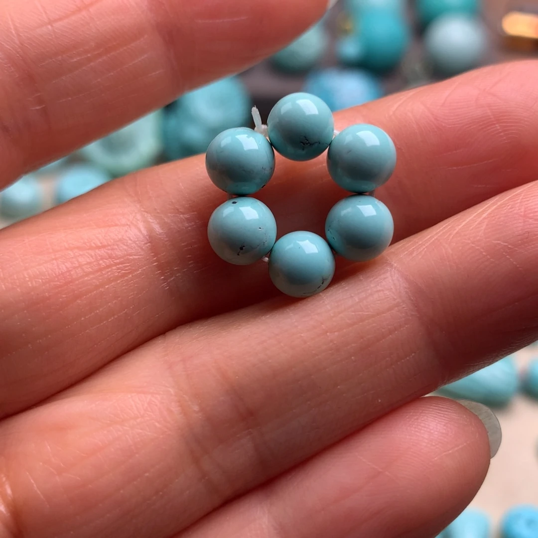 绿松石未镶嵌颈饰