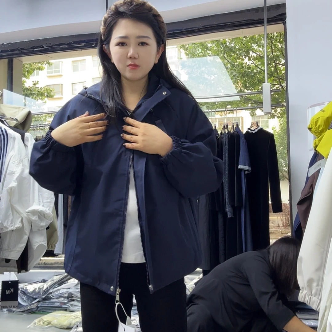 藏蓝色箭头连帽外套8813