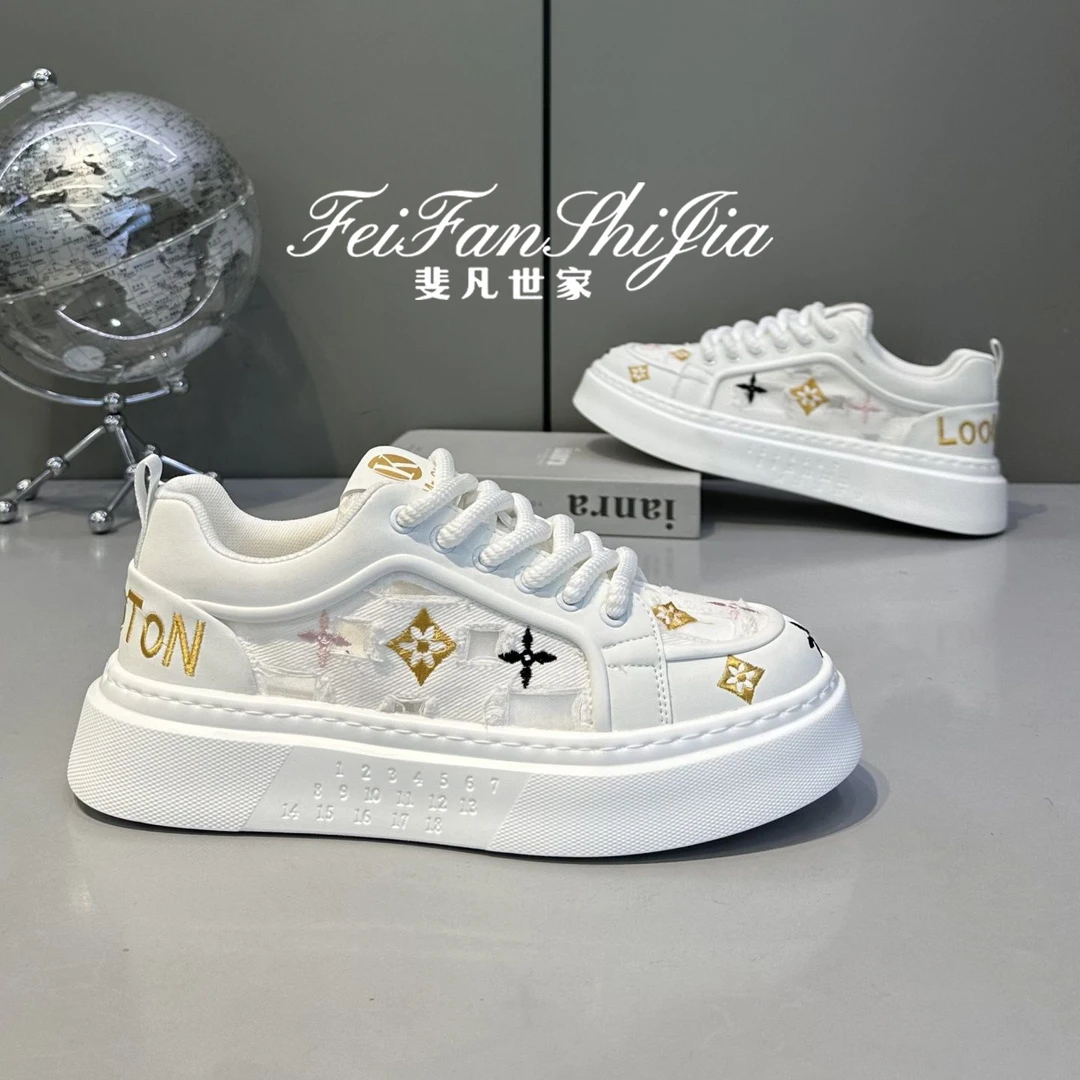 男鞋爆款2025夏季新款破洞布时尚休闲透气板鞋潮款干净感痞帅男鞋