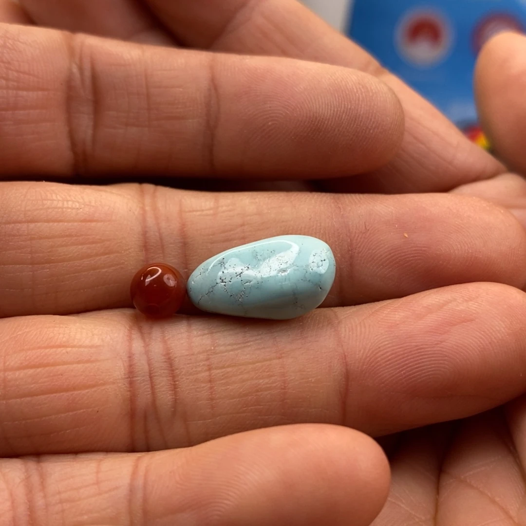 南红玛瑙未镶嵌珠宝奇石