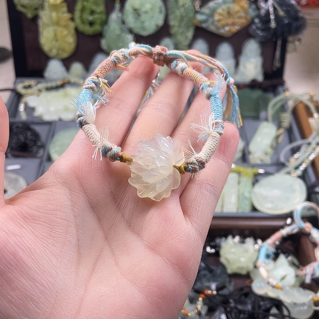 岫玉未镶嵌吊坠(赠链)