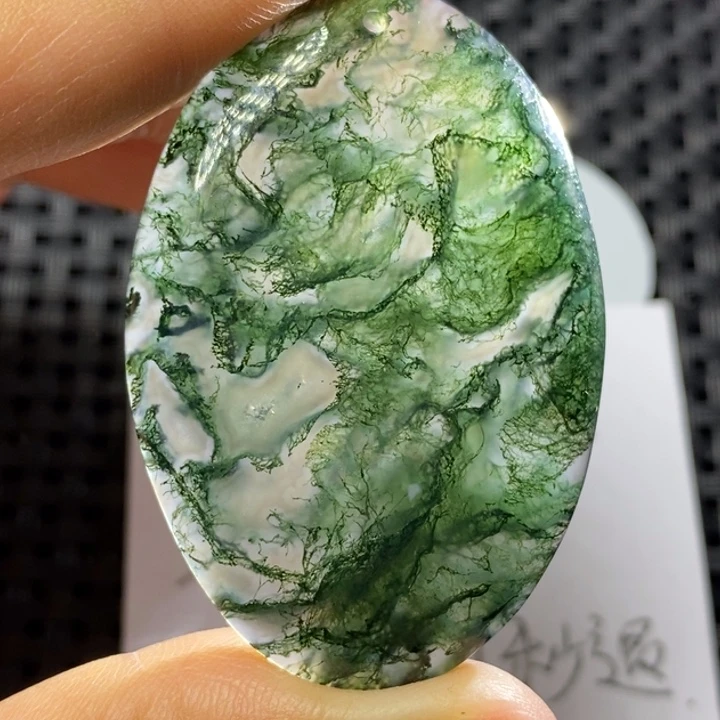 未镶嵌颈饰玛瑙/玉髓正**存