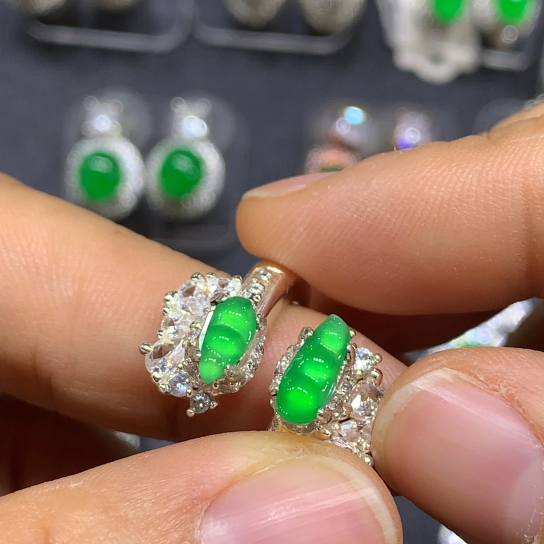 定制翡翠未镶嵌买断不退