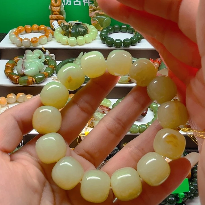 未镶嵌手串透闪石质玉