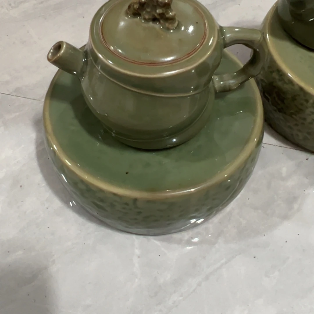 温***两库存茶具部分瑕疵介意勿拍！