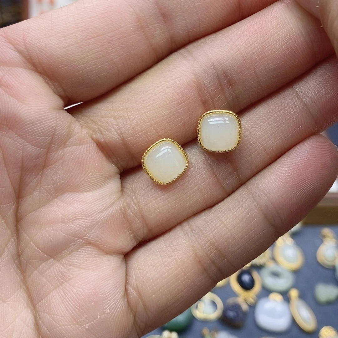 和田玉银S925镶嵌耳饰