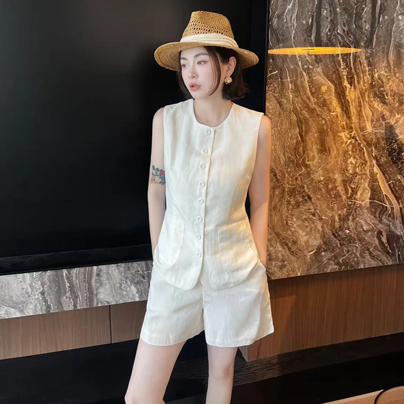 亚麻修身法式老钱风时尚套装女千金装减龄纯色马甲背心短裤两件套