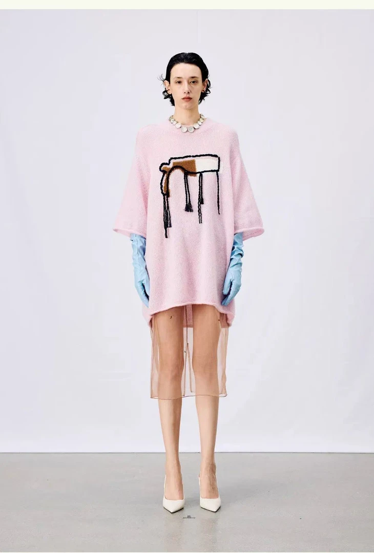 iIEWUOY有尾 设计师品牌25春季花瓶松弛感短袖毛衫女休闲针织上衣