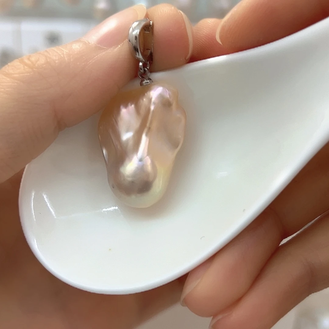 未镶嵌淡水珍珠颈饰